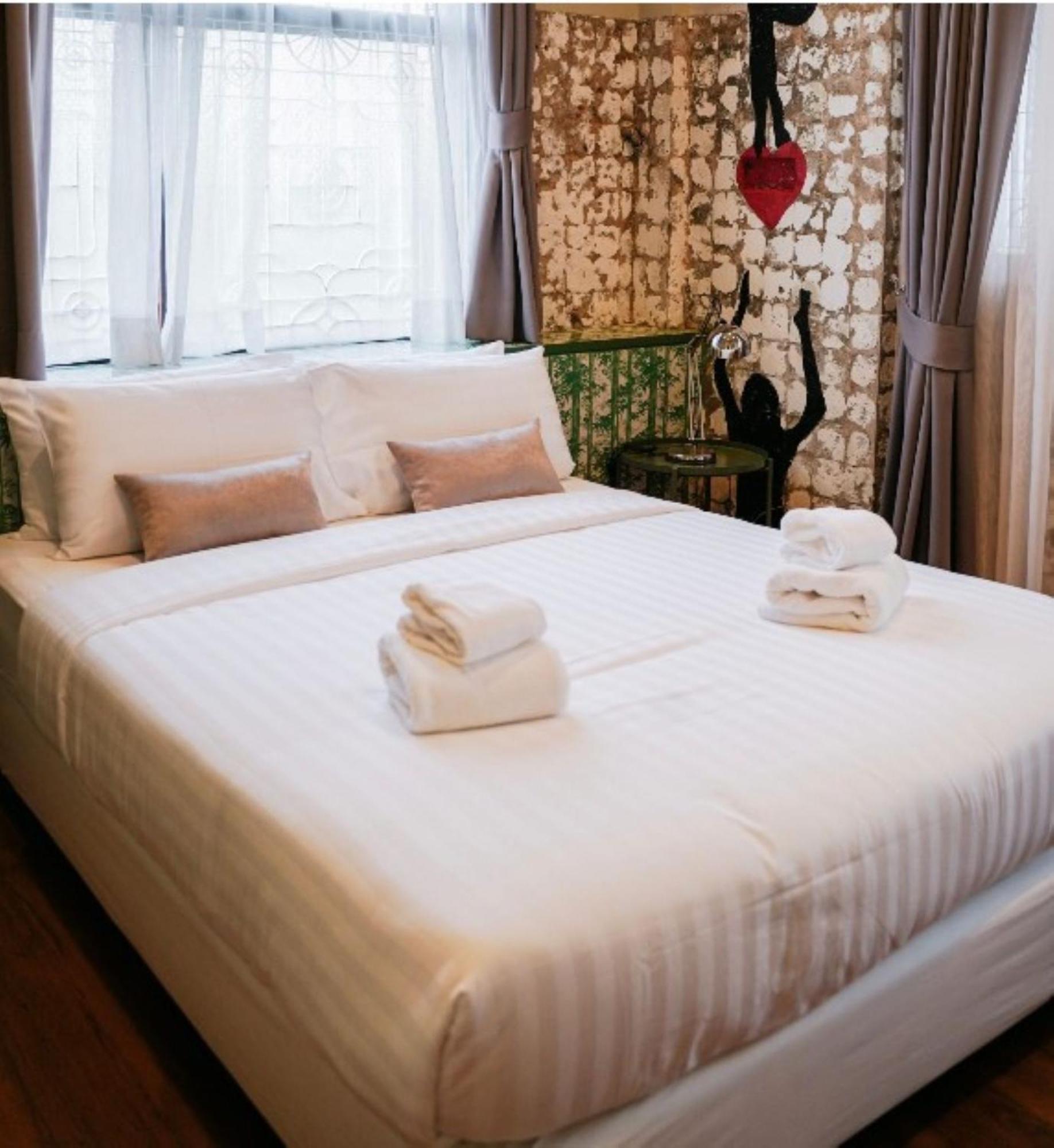 Azure Hostel Bangkok Buitenkant foto
